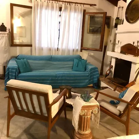 Semesterbostad Agrampeli *