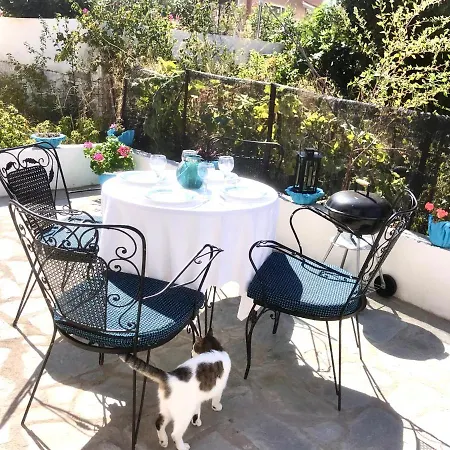 Nyaraló Agrampeli *