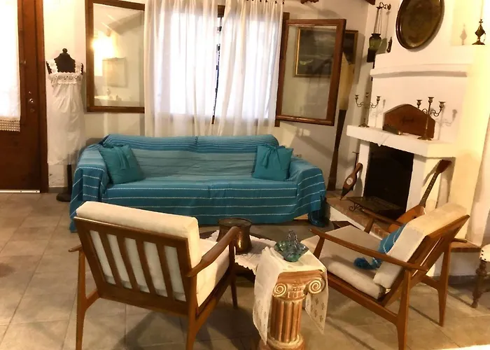 Nyaraló Agrampeli *