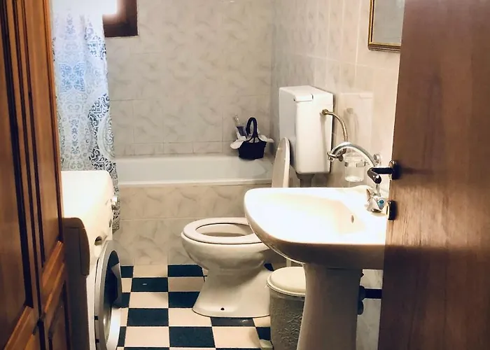 Agrampeli Nyaraló *