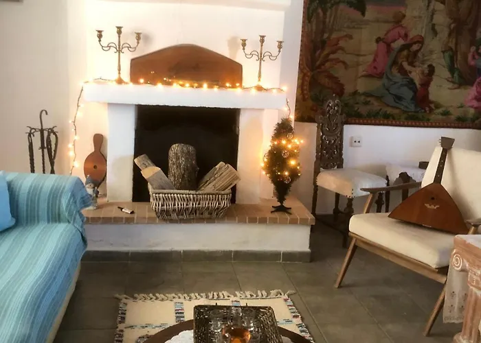 Agrampeli Nyaraló *